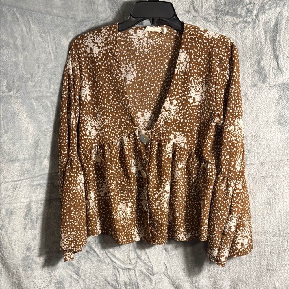 Brown Floral‎ Women's Top baby doll blouse with bell sleeves size medium